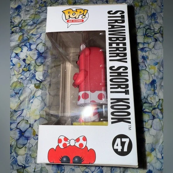 Funko Pop! Ad Icons Strawberry Short Kook Vinyl Figure - Picture 2 of 6